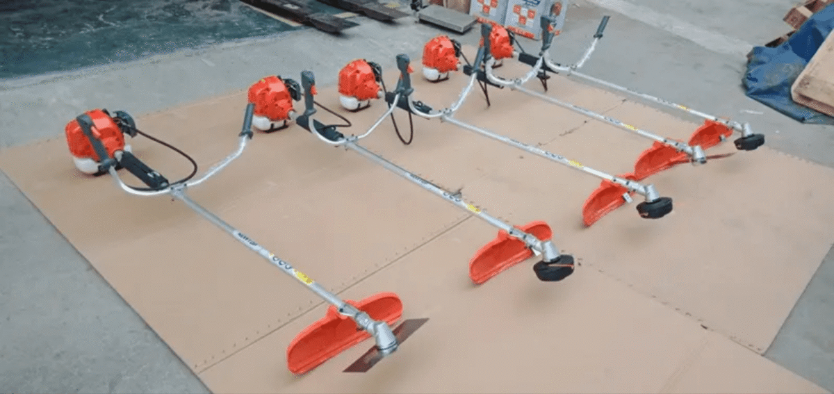 Runner 4 stroke grass cutter and Lawn mower with 500ml fuel tank capacity - Image 4