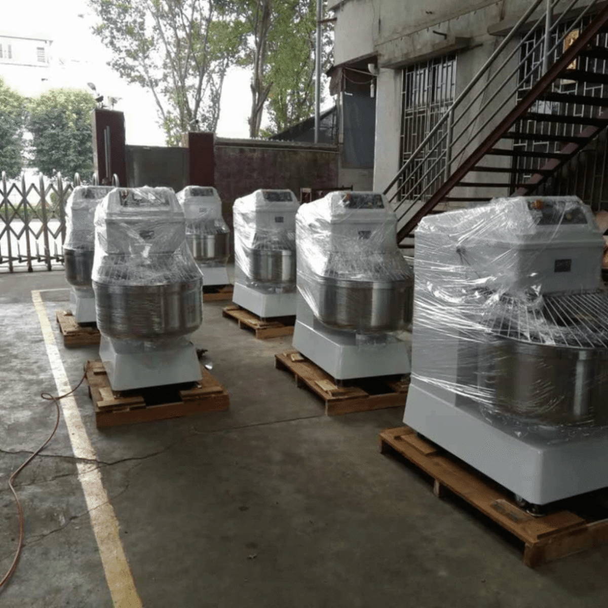 50liters Commercial dough mixer - Image 4