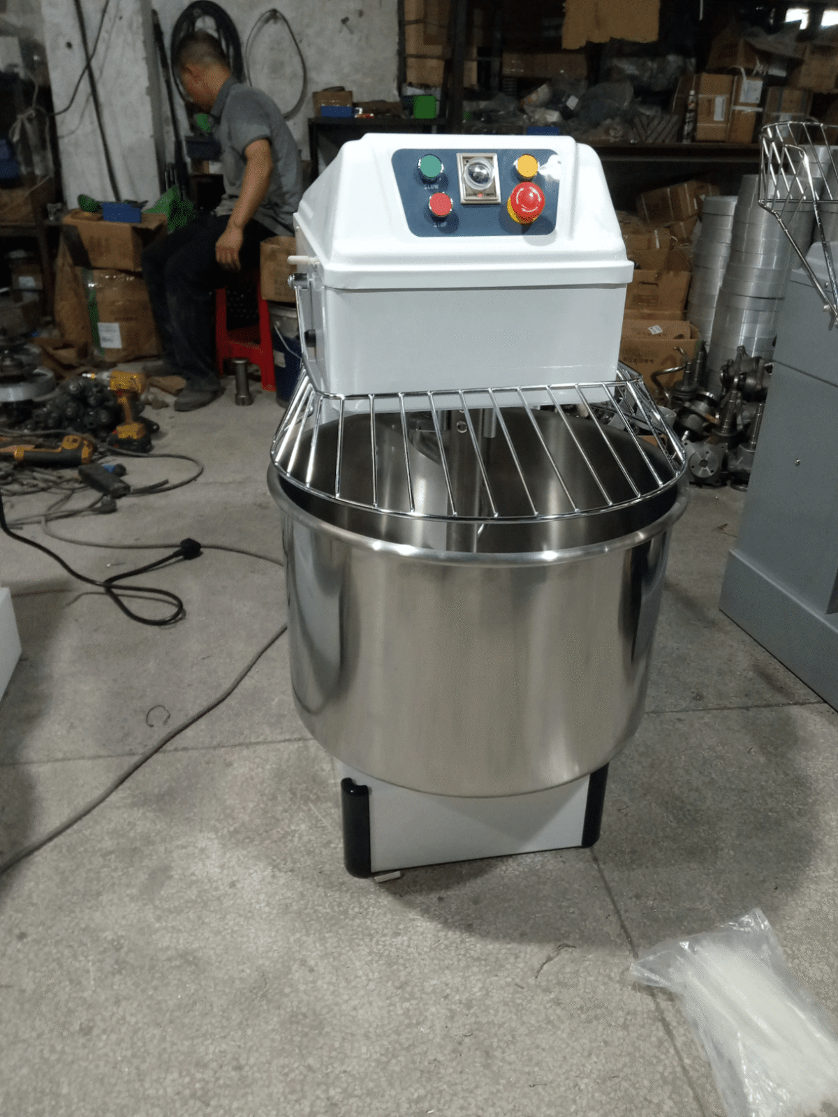 50liters Commercial dough mixer - Image 3