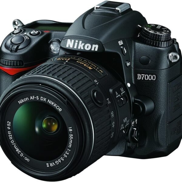 Nikon D7000 DSLR Camera Kit – AF-S 18-105mm VR Lens