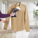 Black+Decker Portable Garment Steamer | HST1500-B5 - Image 2