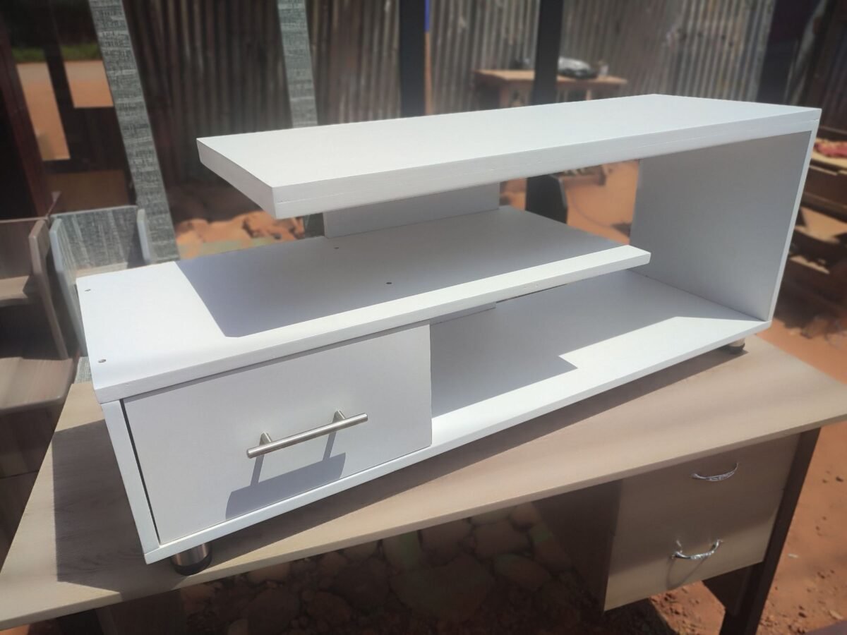 Kwesi Stores wooden TV stand - Image 2