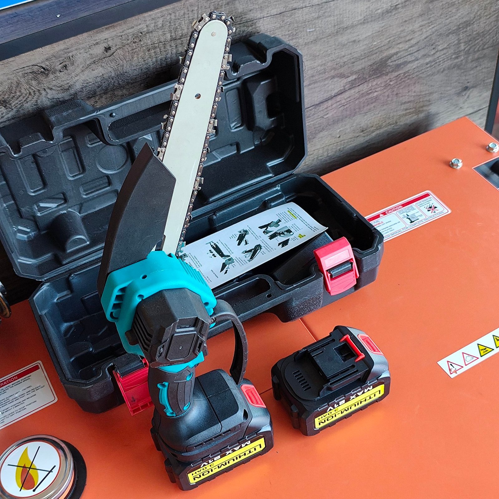 img_20250510_1445546671557428923125759.jpg Electric rechargeable 8 inch bar chain saw with 2 batteries - Image 1