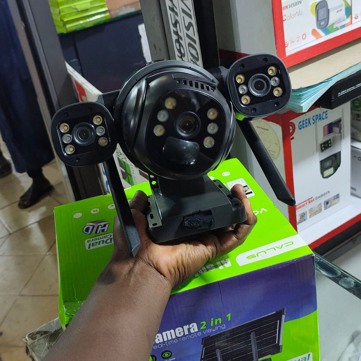 CALUS solar camera 2 in 1 Easy to achieve real-time remote viewing VC15-4G - Image 2