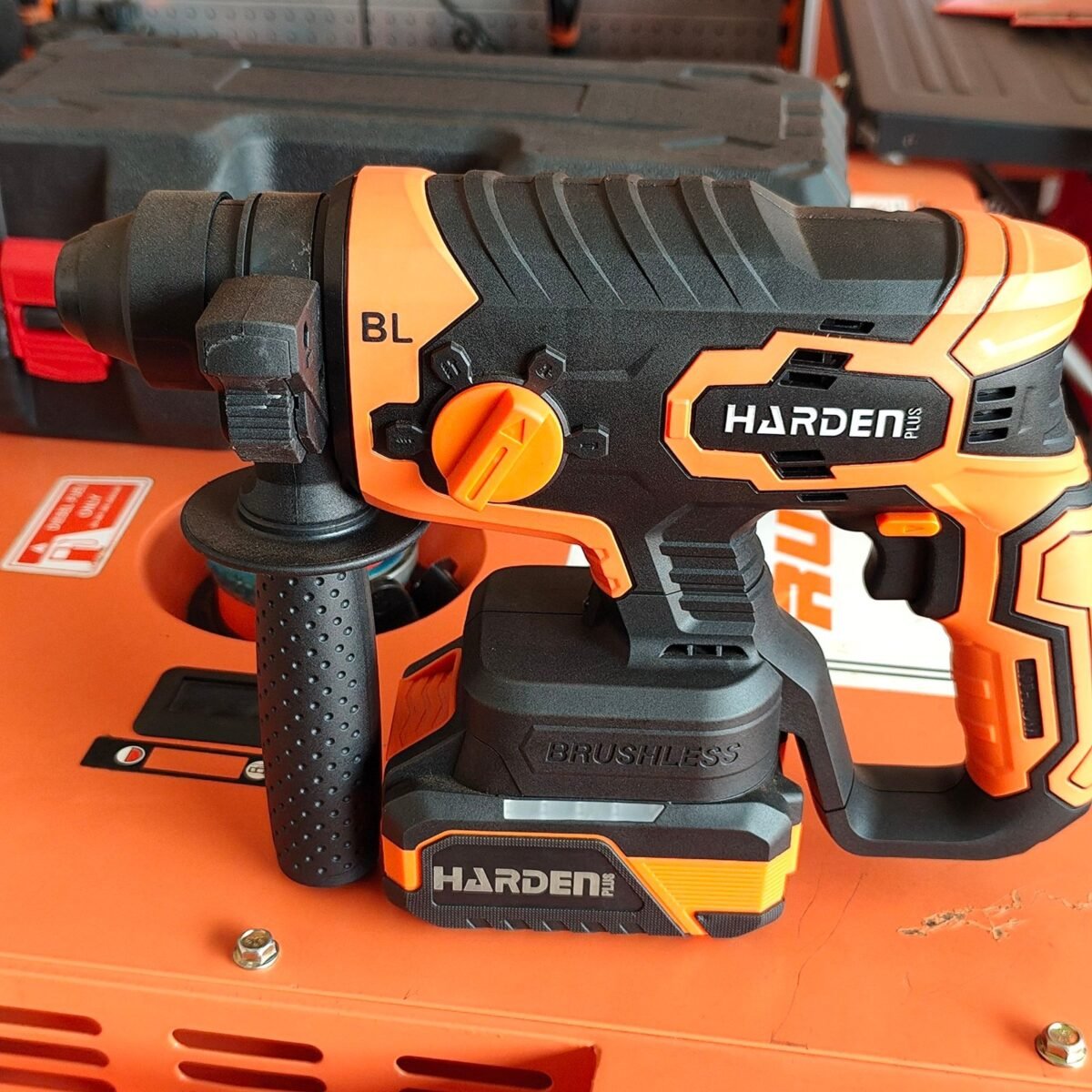 Harden plus 20v brushless cordless rotary hammer - Image 4