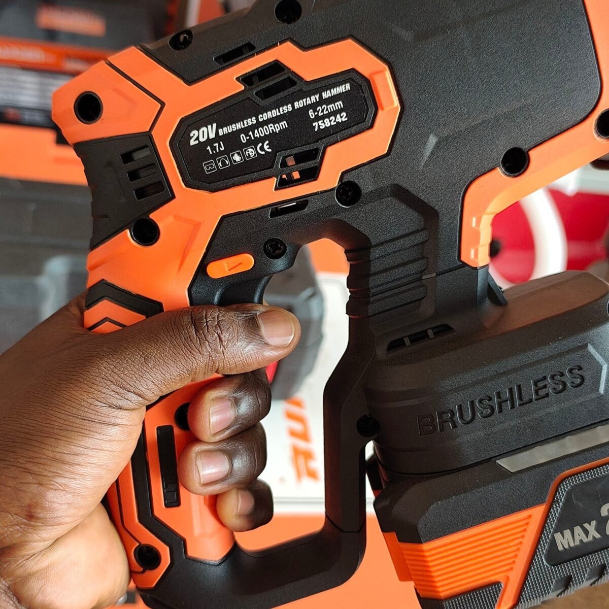 Harden plus 20v brushless cordless rotary hammer - Image 2